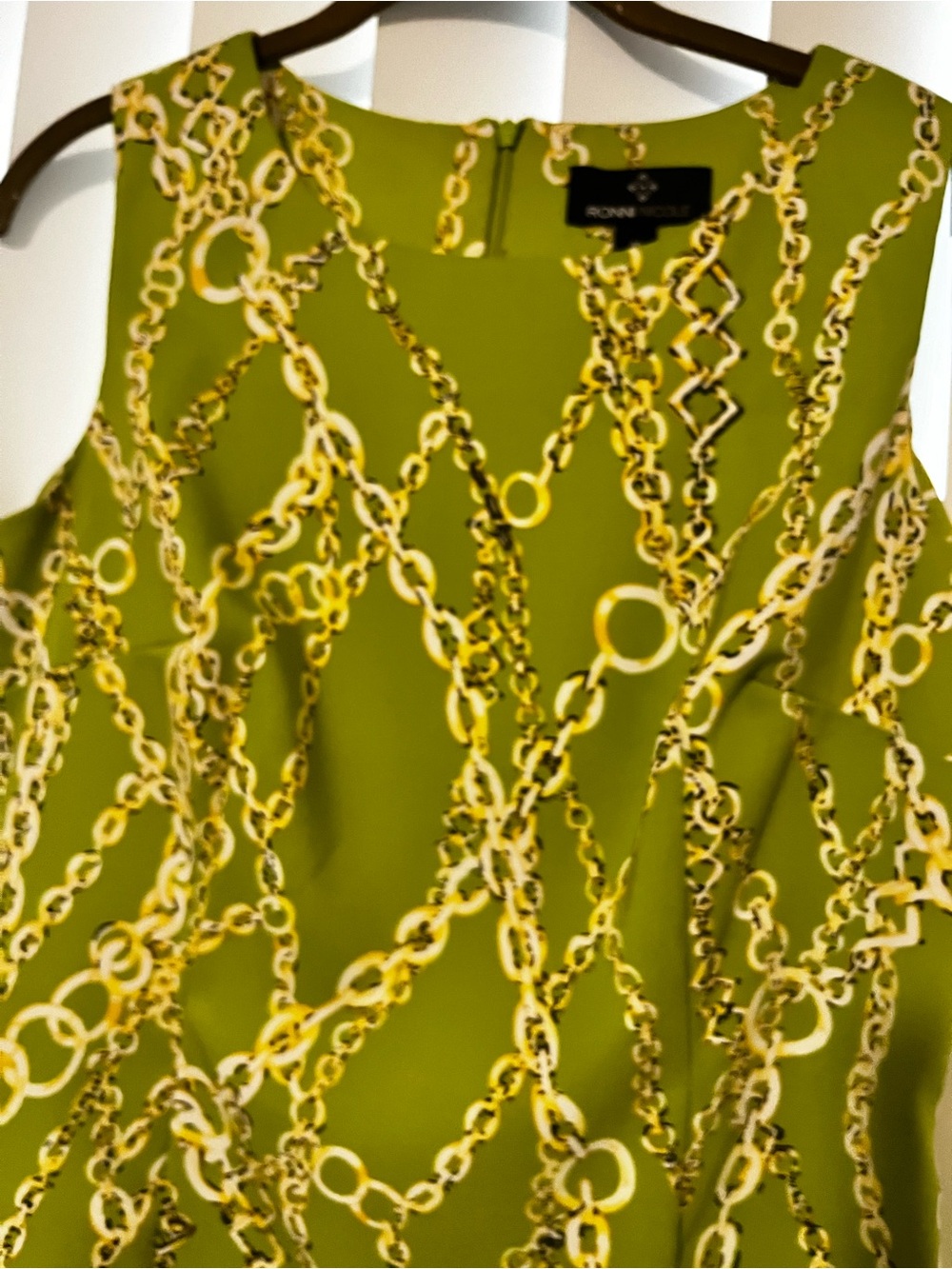 Ronni Nicole Lime Green Chain-Print Sleeveless Top